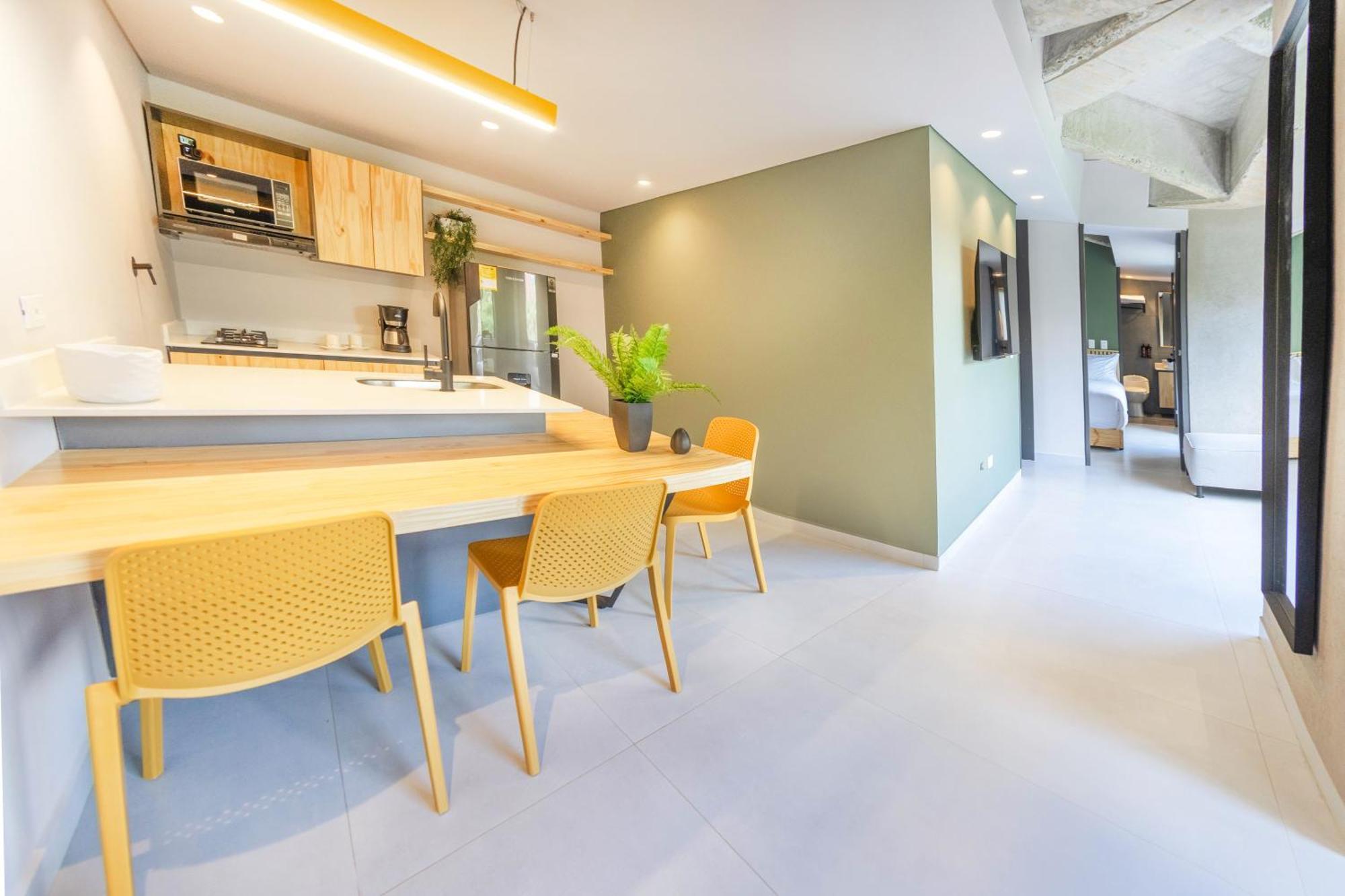 Отель Firenze Lofts Медельин Экстерьер фото