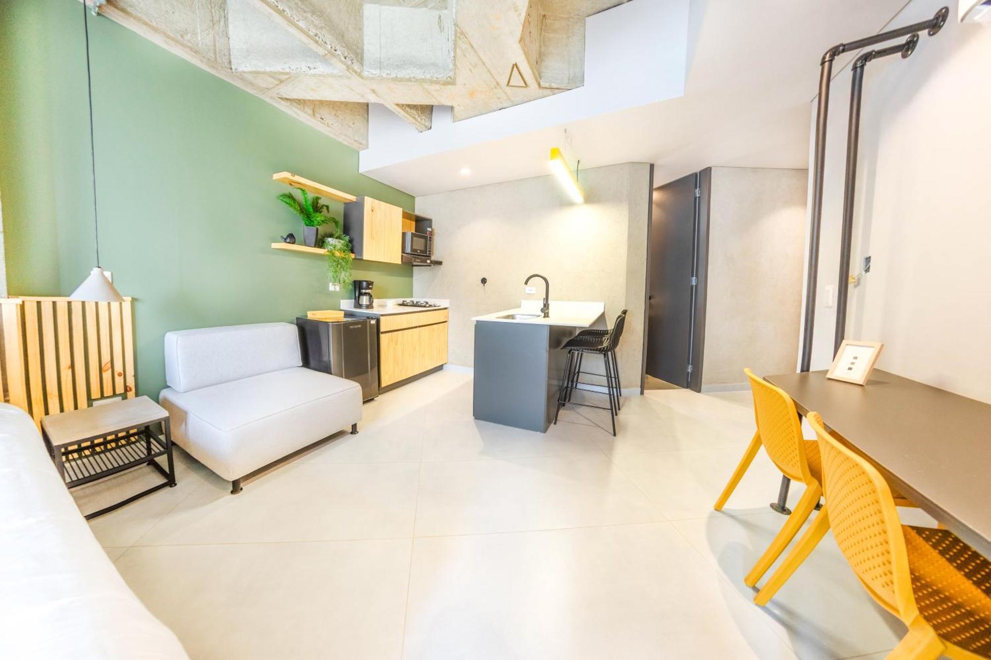 Отель Firenze Lofts Медельин Экстерьер фото