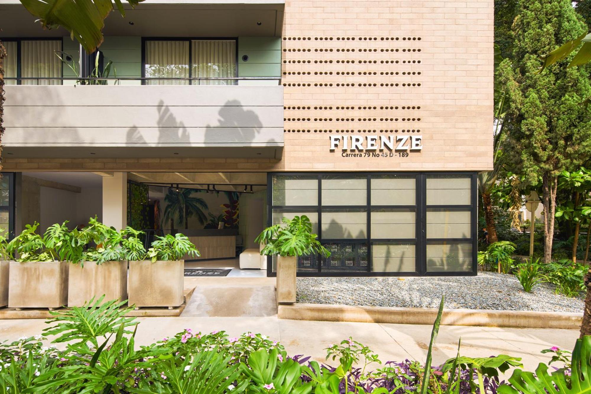 Отель Firenze Lofts Медельин Экстерьер фото
